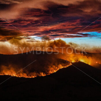 Bushfire across the hills - BRENDAN MAUNDER PHOTOGRAPHY